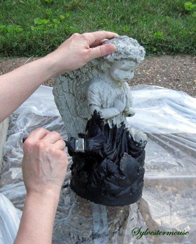 How To Paint Your Own Garden Figurines and Décor - Easy Backyard Gardening Painted Concrete Outdoor, How To Stain Concrete, Concrete Garden Statues, Concrete Garden Ornaments, Angel Garden Statues, Stain Concrete, Concrete Bird Bath, Cement Statues, Concrete Fountains