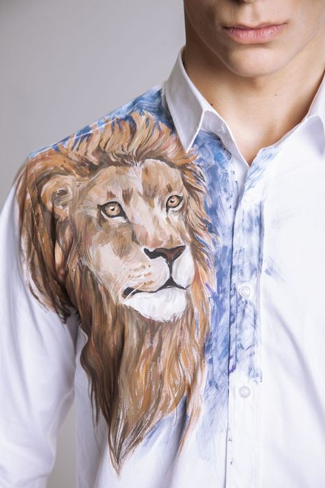 I Paint On Blank Shirts To Make Them Less Boring Fabric Painting On Mens Shirt, Painting On Mens Shirt, T Shirt Painting For Men, Shirt Painting Ideas Men, T Shirt Painting Ideas Men, Painting On T Shirt, Paint On Shirt, T Shirt Painting Ideas, Shirt Painting Ideas