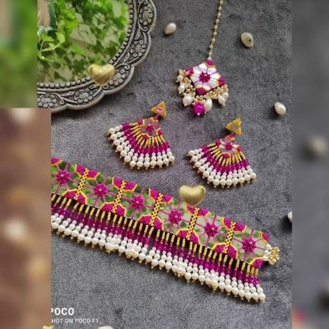 mehndi set new best desain colour latest variety 2024 Mirror Jewellery For Haldi, Mirror Work Jewellery Diy Jewelry, Mirror Jewelry Indian, Haldi Jwellery Ideas, Mirror Work Jwellary, Handmade Jewellery Ideas Indian, Indian Handmade Jewelry, Mirror Work Jewellery Set, Handmade Mirror Jewellery