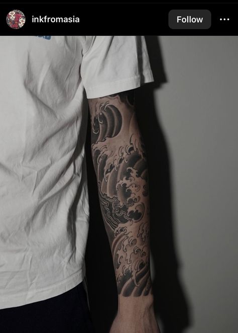 Wave sleeve Japanese Waves Tattoo Sleeve, Waves Forearm Tattoo, Waves Arm Tattoo, Japanese Wave Tattoo Sleeve, Forearm Wave Tattoo, Japanese Waves Tattoo Design, Japanese Wave Sleeve, Waves Sleeve Tattoo, Traditional Japanese Wave Tattoo