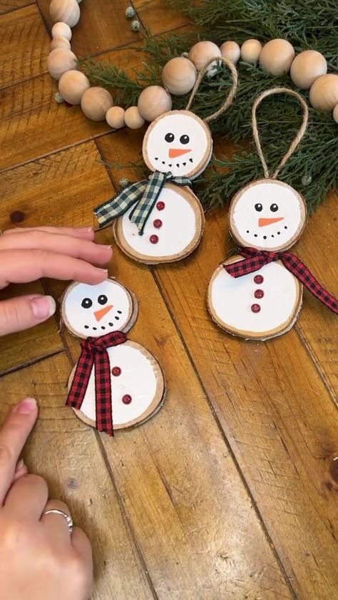 Rustic Wood Slice Snowman Ornaments ⛄️❄️⛄️ | Rustic Wood Slice Snowman Ornaments ⛄️❄️⛄️ Nothing says winter than a cute little snowman! Bring the fun indoors by creating this sweet little ornament... | By Factory Direct Craft Wood Discs Crafts Christmas, Snowman Woodslice Ornaments, Christmas Decorations Wood Slices, Snowman From Wood Rounds, Wood Slice Snowmen, Wood Cookie Snowman, Wood Disc Snowman, Craft Ideas With Wood Slices, Wood Circle Snowman