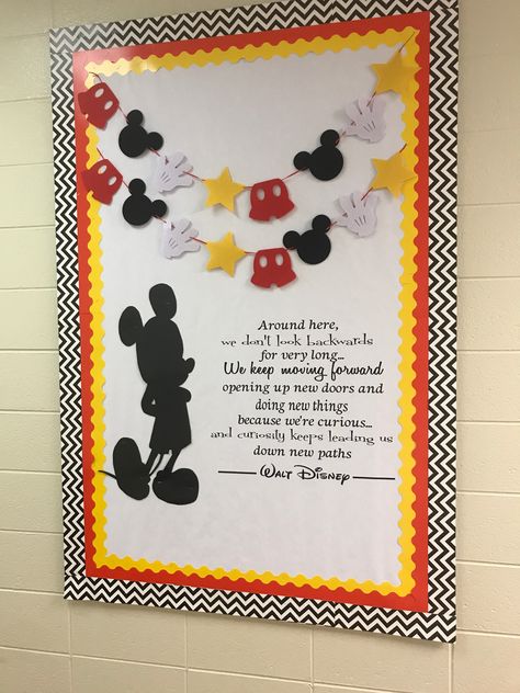 Mickey Bulletin Board Mickey And Minnie Classroom Decorations, Mickey Bulletin Board Ideas, Disney Math Bulletin Boards, Mickey Mouse Bulletin Board Ideas Classroom Themes, Mickey Bulletin Board, Disney Theme School Hallway, Disney Preschool Classroom Decor, Disney School Theme Ideas, Disney Bulletin Boards Classroom Themes