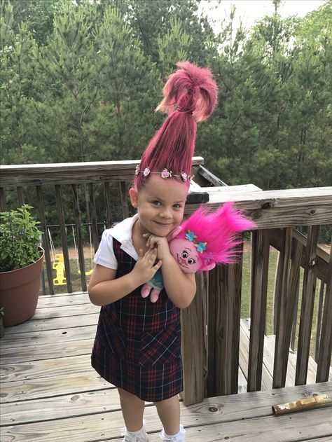 Whacky Hair Day, Crazy Hair For Kids, Hair Videos Tutorials Easy, Wacky Hair Days, Short Sassy Hair, Wacky Hair, Crazy Hair Day At School, Easter Hair Bow, Hair Videos Tutorials