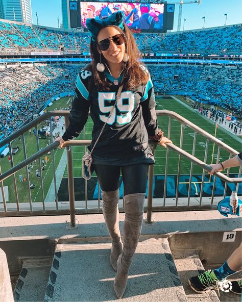 Panthers game today! 🖤💙🖤💙 @liketoknow.it #liketkit #LTKholidaystyle #LTKunder100 #LTKtravel http://liketk.it/2IcLL Cute Football Game Outfit, Pitt Panthers, Game Outfit, Football Game Outfit, Game Day Outfit, Otk Boots, Gameday Outfit, Football Game, Day Outfit