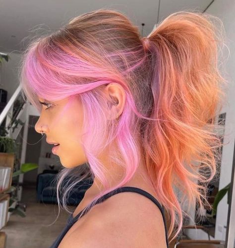 Orange hair with a pink money piece an Colorful Hair For Blondes, Statement Hair Color, Colorful Hair Inspiration, Colors With Blonde Hair, Blonde Hair With Color Peekaboos Summer, Pink Hair Ideas For Blondes, Vivid Hair Color Ideas Blondes, Blonde And Colorful Hair, Cool Hair Color Ideas For Blondes