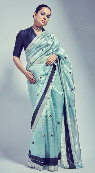 Kangana Ranaut In Chanderi Saree Kangana Ranaut Saree, Raw Mango Sarees, Blue Silk Saree, Kangana Ranaut, Chanderi Silk Saree, White Saree, Saree Blouses, Black Saree, Blue Saree