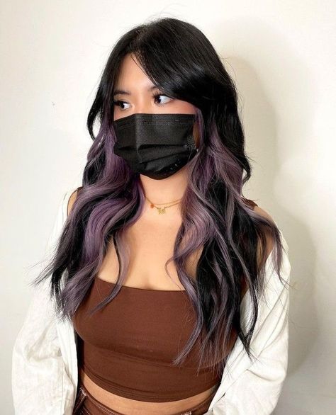 Hidden Hair Color, Peekaboo Hair Colors, Hair Color Underneath, Peekaboo Hair, Hair Tint, Hair Color Streaks, Vlasové Trendy, Dyed Hair Inspiration, Hair Streaks