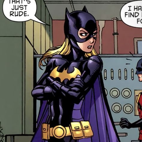 Stephanie Brown Robin, Artemis Crock, Batgirl Art, Batgirl And Robin, Comic Book Heroines, That Awkward Moment, Batgirl Costume, Dc World, Cassandra Cain