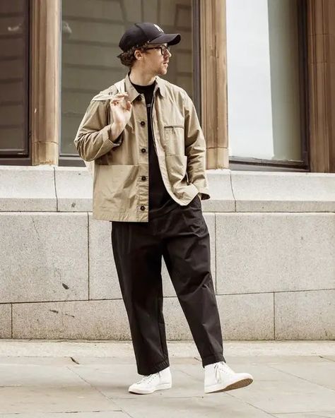 Early Spring 2024 Outfits for Men: Casual to Classy Trends Overshirt Outfit, Outfit Cowok, Layer Fashion, Minimalist Fashion Men, 일본 패션, Tan Shirt, Spring Outfits Men, Winter Outfit Ideas, Street Style Outfits Men