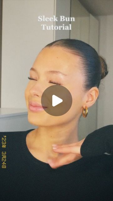 Sleek Bun How To, Sleek High Bun Tutorial, High Sleek Bun, Sleek Back Bun, Sleek Bun Tutorial, Slicked Back Bun, Sleek Bun Hairstyles, Wedding Bun, Elegant Bun