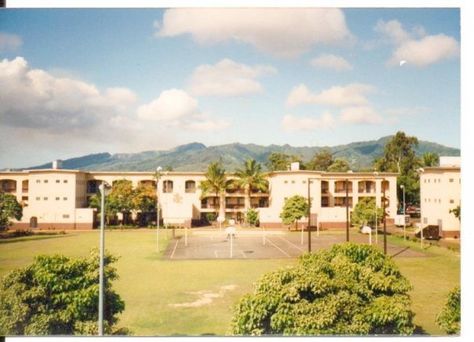 These were the quads that we were in circa 1985. Same units that were in place during Pearl Harbor raid SM Schofield Barracks Hawaii, 808 State, Lost Friends, Hawaiian Travel, Army Brat, Military Bases, Hawaii Homes, Army Life, Hawaii Life