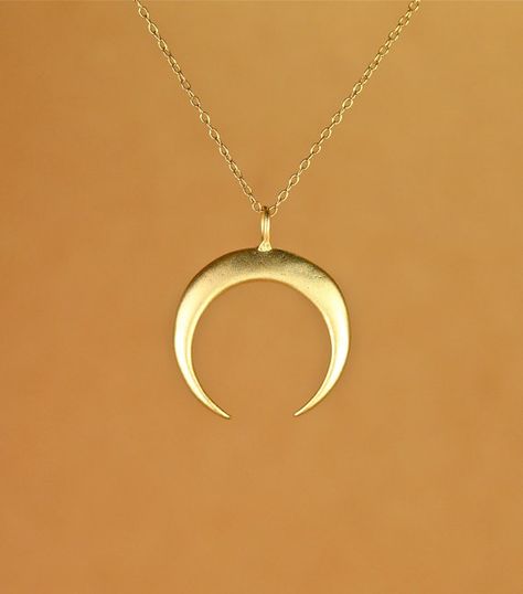 Crescent Moon Necklace Gold, Double Horn Necklace, Hoop Necklace, Necklace Moon, Crescent Necklace, Horn Necklace, Crescent Moon Necklace, Charm Necklaces, Moon Necklace