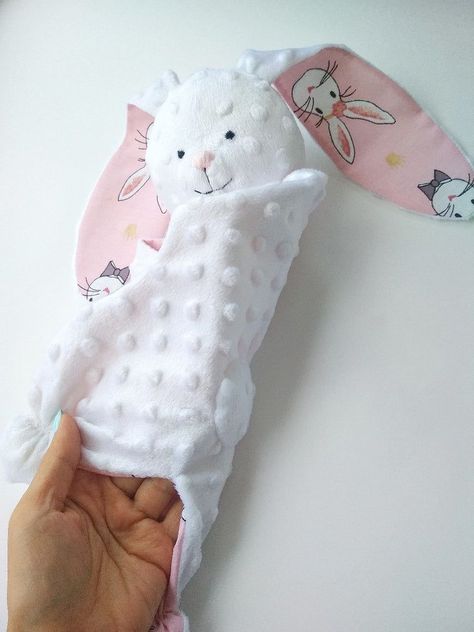 sewing toys patterns Bunny Lovey Sewing Pattern, Lovey Sewing Pattern, Fox Lovey, Bunny Sewing, Bunny Lovey, Baby Toys Diy, Lovey Pattern, Start Sewing, Baby Security Blanket