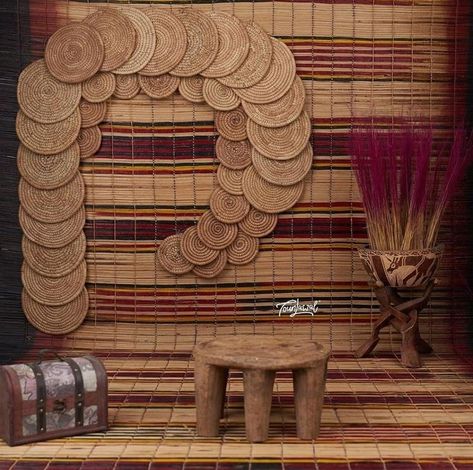 Traditional Lobola Decor, African Traditional Wedding Decoration, Traditional Coastal Decor, Studio Background Ideas, Wedding Background Wallpaper, Wedding Decor Diy, Cool Backdrops, Traditional Decoration, Photography Studio Design