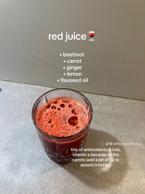 Self Care Drinks, Red Juice Recipe, Red Juice, Different Fruits And Vegetables, Healthy Juicer Recipes, Resep Smoothie, Healthy Juice Drinks, Juicer Recipes, Healthy Drinks Smoothies