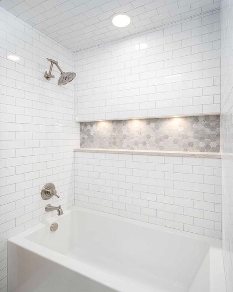 Small Bathroom Vintage, Bathroom Tiles Ideas, Bathroom Remodel Plans, Tile Tub Surround, Bathroom Vintage, Full Bathroom Remodel, Bathtub Tile, Tiles Ideas, Bathtub Remodel