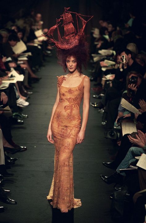 Fashion Surrealism, Jean Paul Gaultier 90s, Vintage Runway Fashion, 90s Early 2000s Fashion, Jean Paul Gaultier Dress, Jean Paul Gaultier Haute Couture, Iconic 90s, Fashion Culture, Paul Gaultier