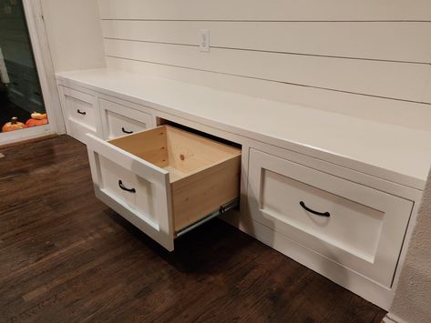 Storage Bench With Drawers, Mudroom Bench With Drawers, Mudroom Storage Bench, Diy Storage Bench, Diy Mudroom, Diy Mudroom Bench, Bench With Drawers, Mud Room Storage, Diy Drawers