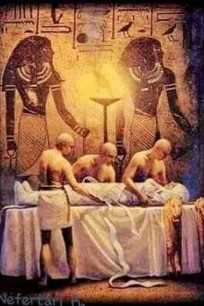 Mummification Process, Ancient Egypt Pyramids, Egyptian Goddess Art, Life In Ancient Egypt, Egypt Mummy, Starověký Egypt, Ancient Egypt History, Egyptian Mummies, Egyptian Artifacts