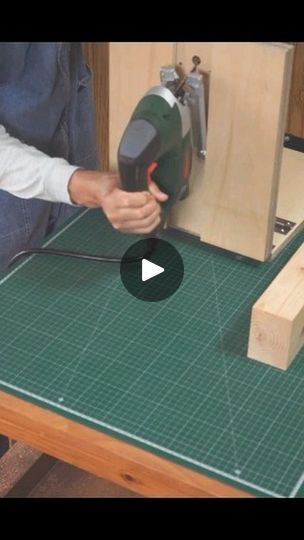 Wood Planing, Electric Planer, Wood Planer, Carpenter Work, Woodworking Power Tools, Woodworking Machinery, Diy Sofa Table, Woodworking Skills, Bloxburg House Ideas