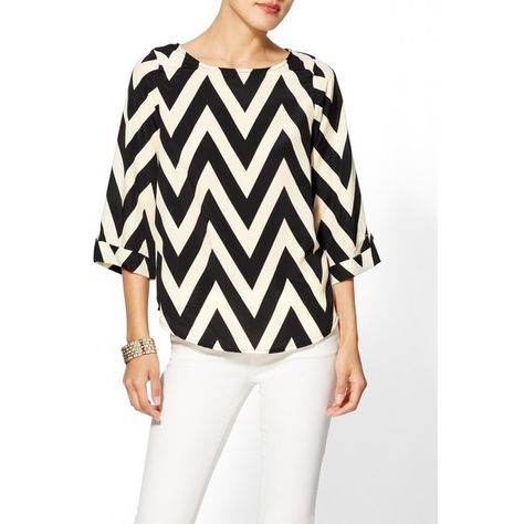 Everly Clothing Chevron Print Blouse ($49) ❤ liked on Polyvore Chevron Blouse, Chevron Dress, Black And White Style, Dresses Dresses, Chevron Print, Blouse Outfit, White Pants, Print Blouse, Printed Blouse