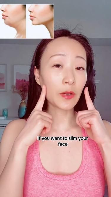 Gua Sha to Slim your face Snatched Face, Slim Your Face, Combination Skin Routine, Face Washing Routine, Diy Face Wash, Slim Face, Face Fat, Skincare Hacks, Face Skincare