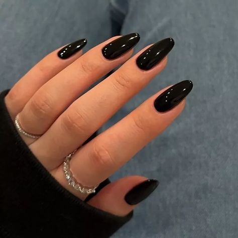 Acrylic Stiletto Nails, Nails Solid Color, Black Almond Nails, Nails Solid, Almond Press On Nails, Nails Medium Length, Black Stiletto Nails, Black Acrylic Nails, Press On Nails Medium