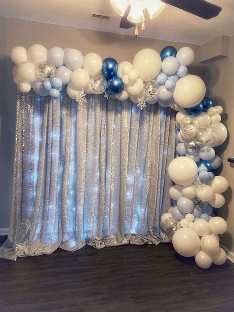 Winter Wonderland Photo Booth Backdrops, Winter Ball Decoration, Winter Wonderland Theme Centerpieces, Birthday Decorations Winter, Sweet Sixteen Party Ideas Winter Wonderland, Winter Formal Backdrop Ideas, Birthday Winter Wonderland Theme, Winter Dance Backdrop, Winter Theme Backdrop