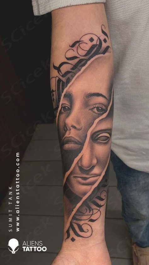 Take a look at this Super Stunning Double Exposure Hyper-Realistic Tattoo done by Sumit Tank (@sumit.tank.857) at Aliens Tattoo India DM us NOW to book your appointments with Sumit Tank at Aliens Tattoo India  ... daha fazla Realistic Tattoo Design Ideas, Realistic Tattoo Ideas, Tato Realis, India Tattoo, Realistic Tattoo Design, Tato 3d, Aliens Tattoo, Tattoo Design For Hand, Hyper Realistic Tattoo