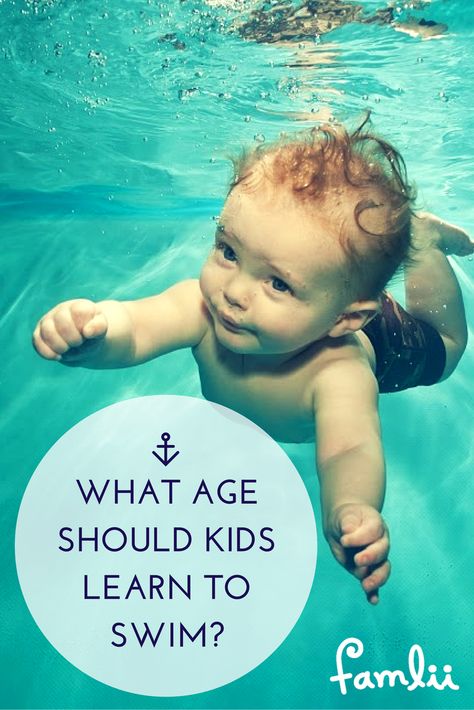 What Age Should Children Learn to Swim? www.famlii.com/what-age-children-learn-swim-infant-swimming-drown-proofing/ Infant Swimming, Swimming Program, Swimming Photography, Swimming Safety, Cool Games To Play, Swimming Classes, Toddler Swimming, Baby Pool, Toddler Photos