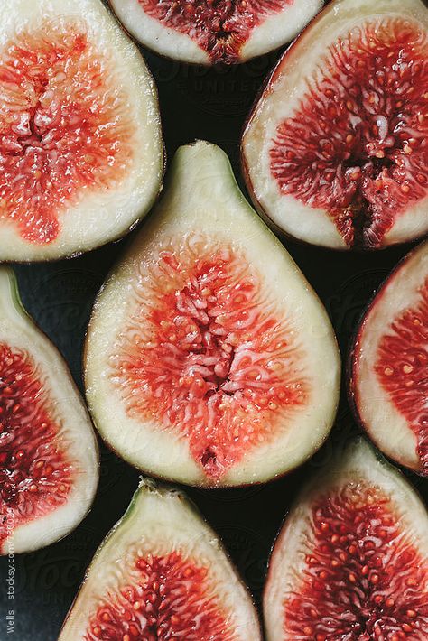 Figs Food Photography, Fig Aesthetic, Fig Art, Fig Photography, Fall Smoothies, Autumn Fruit, Beef Carpaccio, Fig Fruit, Black Fig