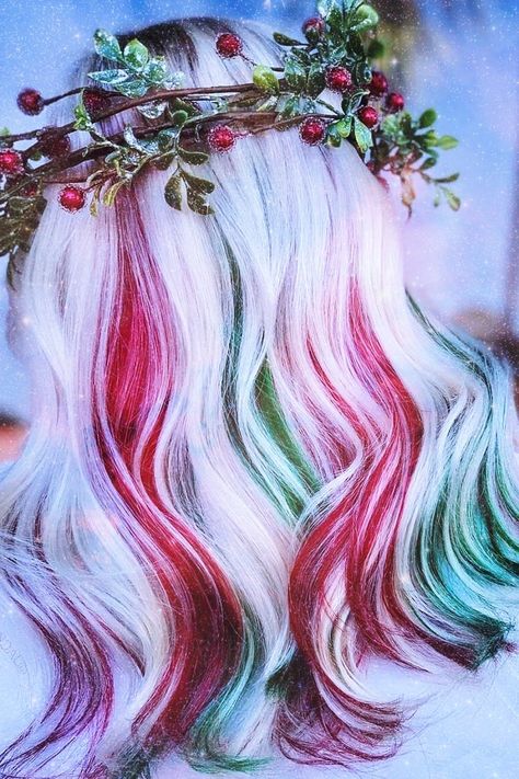 Hair Color Idea - Christmas Hair Color Idea Red And Green Hair Christmas, Green And Red Hair, Red And Green Highlights, Christmas Hair Dye, Red And Green Hair, Christmas Hair Color Ideas, Christmas Hair Color, Peppermint Hair, Holiday Hair Color