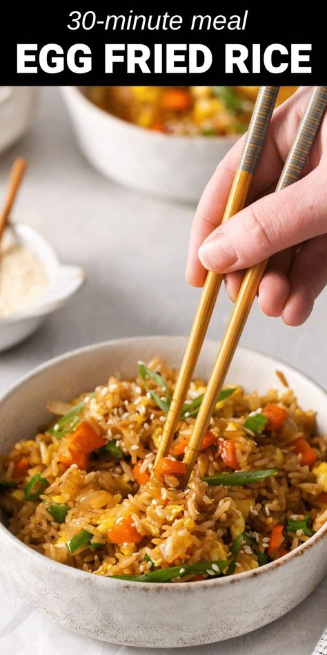 Fried Rice Aesthetic, Egg Fried Rice Recipe Easy, Fried Rice Recipe Egg, Stir Fried Rice Recipe, Rice Recipes Easy, Rice Aesthetic, Fried Rice Egg, Easy Egg Fried Rice, Veg Fried Rice Recipe