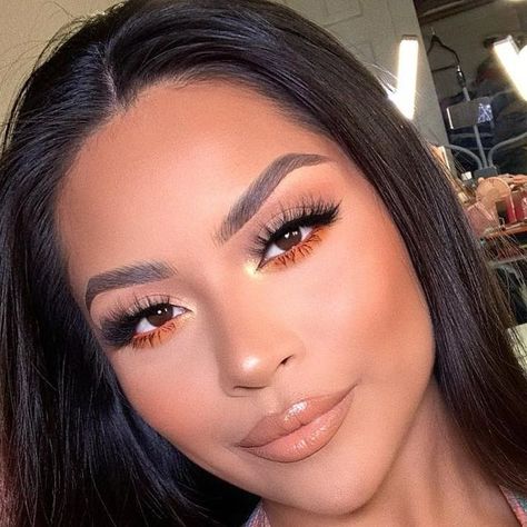 Makeup Looks Orange Brown, Bright Orange Makeup, Eye Makeup For Ginger Hair, Orange Hoco Makeup, Orange Inner Corner Makeup, Brown And Orange Makeup, Orange Make Up Looks, Rust Makeup Look, Burnt Orange Eyeshadow Looks