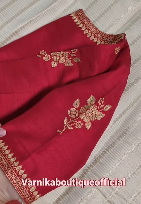 Painting Blouses, Blouse Works, Cotton Blouse Design, Resham Embroidery, Blouse Ideas, Aari Designs, Latest Model Blouse Designs, New Saree Blouse Designs, Fashionable Saree Blouse Designs