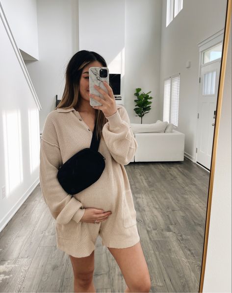 Free People Sweater Romper | Comfy Style Cute Maternity Sweaters, Romper Maternity Outfit, Ribbed Maternity Dress Outfit, Trendy Bump Outfits, Cancun Outfits Pregnant, Free People Pregnant Maternity Styles, Free People Pregnant, Summer Bump Outfits Casual, Maternity Lounge Wear Summer