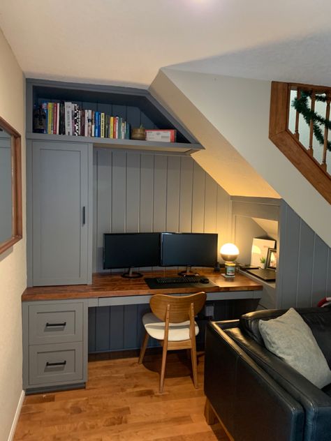 Office, modern office, grey office, office under stairs Under Stair Desk And Storage, Built In Desk Under Eaves, Under Stairs Office And Storage, Understair Office Desk Space, Under The Stair Office, Office Desk Under Stairs, Office Space Under Stairs, Desk Under Stairs Ideas, Under Stairs Office Space