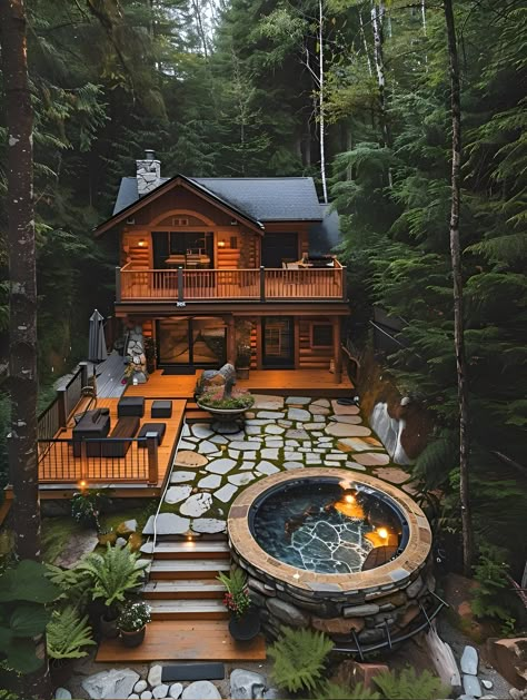 Cabin On Lake In Woods, Beautiful House Images, Mountain Cabins, Cabin In The Mountains, Whispering Pines, Mountain Cottage, Dream Life House, Village House Design, Outdoor Decor Backyard