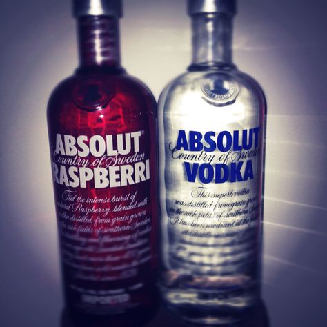 Mmmm Absolute Vodka, the Swedish aren't just pretty faces, they also produce delicious cheap vodka ❤ Swedish Girl, Cheap Vodka, Flavoured Vodka, Swedish Girls, Absolut Vodka, Swedish Style, Orange Soda, Vodka Drinks, Pretty Faces