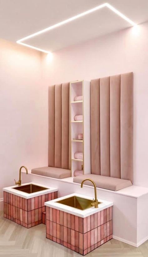 Led ceiling light , pink chair pillows, pink ceramic leg wash sink🤍 Pedicure Station Ideas, Pedicure Room, Salon Storage Ideas, Nail Salon Names, Pink Pedicure, Waxing Room, Pedicure Station, Salon Design Ideas, Nail Business