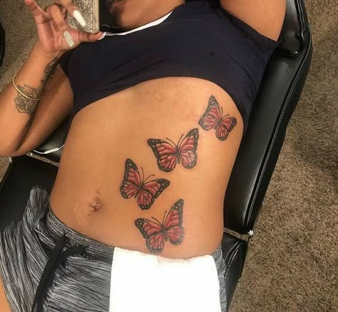 Monarch butterfly trail tattoo Wörter Tattoos, Stomach Tattoos Women, Bauch Tattoos, Tattoos Infinity, Belly Tattoos, Petit Tattoo, Outfit Nike, Kunst Tattoos, Snakebites