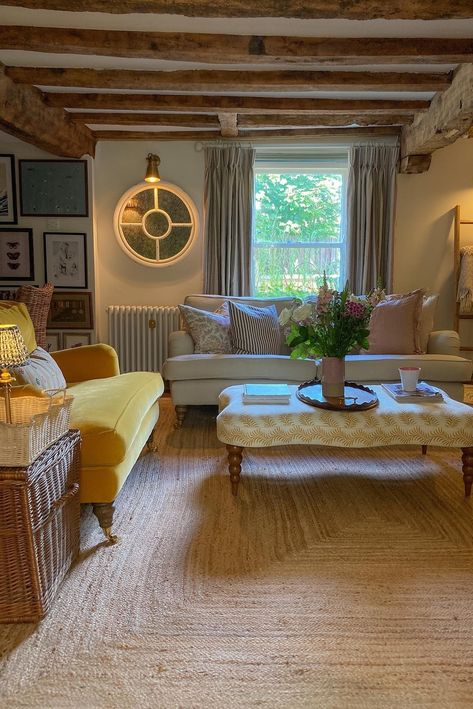 Modern Vintage Lounge Room, Country Cottage Radiators, Simple Cosy Home, Country Cottage Chic, Country House Modern Interior, Bright Country Living Room, Cosy Country Home, Cottage Radiator, English Homes Interiors Country Cottages