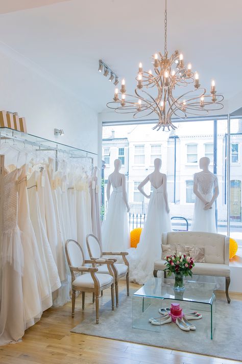 Dresses Boutique Decor, Gown Shop Interior Design, Dress Store Design, Bridal Store Interior, Bridal Shop Interior, Botique Interiors, Bridal Shop Decor, Bridal Shop Ideas, Bridal Boutique Interior