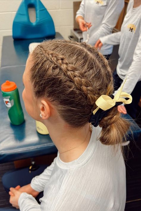 Gymnastics Meet Hair, Hair Low Bun, Volleyball Hair Bows, Low Bun Hairstyle, Hair Stules, Short Hair For Kids, Soccer Hairstyles, Slick Hair, Sports Hair