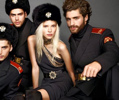 sasha luss by mariano vivanco for vogue russia november 2013 Russian Inspiration, Mode Russe, Mariano Vivanco, Military Inspired Fashion, Sasha Luss, Russia Fashion, Bloc Party, Russian Culture, Military Uniforms