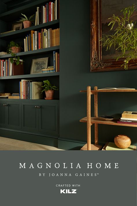 If you’re looking for library room ideas, this reading space designed using Magnolia Home by Joanna Gaines® paint is proof that deep, rich hue can set the scene. Learn more about this paint color and see more photos of this cozy green library on our blog. Dark Trim Colors Interior, Green Library Room, Green For Bedroom, 1905 Green, Home Paint Ideas, Magnolia Home Paint, Green Bookshelves, Dark Green Rooms, Green Library