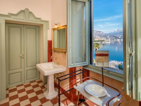 Lake Como Villa Interior, 1910s House Interior, Italian House Interior, 80s House Interior, Italy Interior Design, Lake Como Hotels, Mediterranean Villas, Micro Studio, Lake Como Villas