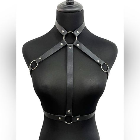 Brand New! Price Is Firm! Women Ring Harness Belt. Width Is 0.7 Inch And Length Is 39.4 Inch Pu Leather. Black Harness With Belt Loops For Everyday Use, Body Harness Outfits, Leather Harness Women, Black Leather Harness With Belt Included, Harness Women, Leather Harness Women Romwe, Leather Strapped Harness With Belt, Harness Outfit, Gothic Leather Harness With Belt