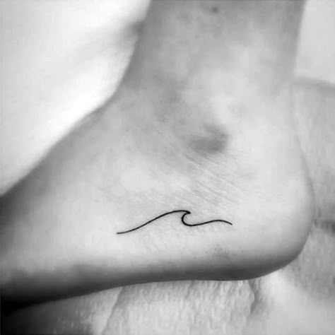 Simple Wave Guys Side Of Foot Tattoo Design Ideas Simple Wave Tattoo, Small Foot Tattoos, Small Wave Tattoo, Wave Tattoo Design, Tattoo Diy, Tattoo Trend, Wave Tattoo, Strength Tattoo, Hawaiian Tattoo