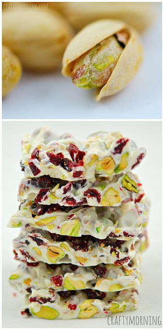 Sensual Gifts, Christmas Bark Recipes, Christmas Bark, Jul Mad, Kolaci I Torte, Bark Recipe, Christmas Dessert, Anniversary Ideas, Homemade Candies